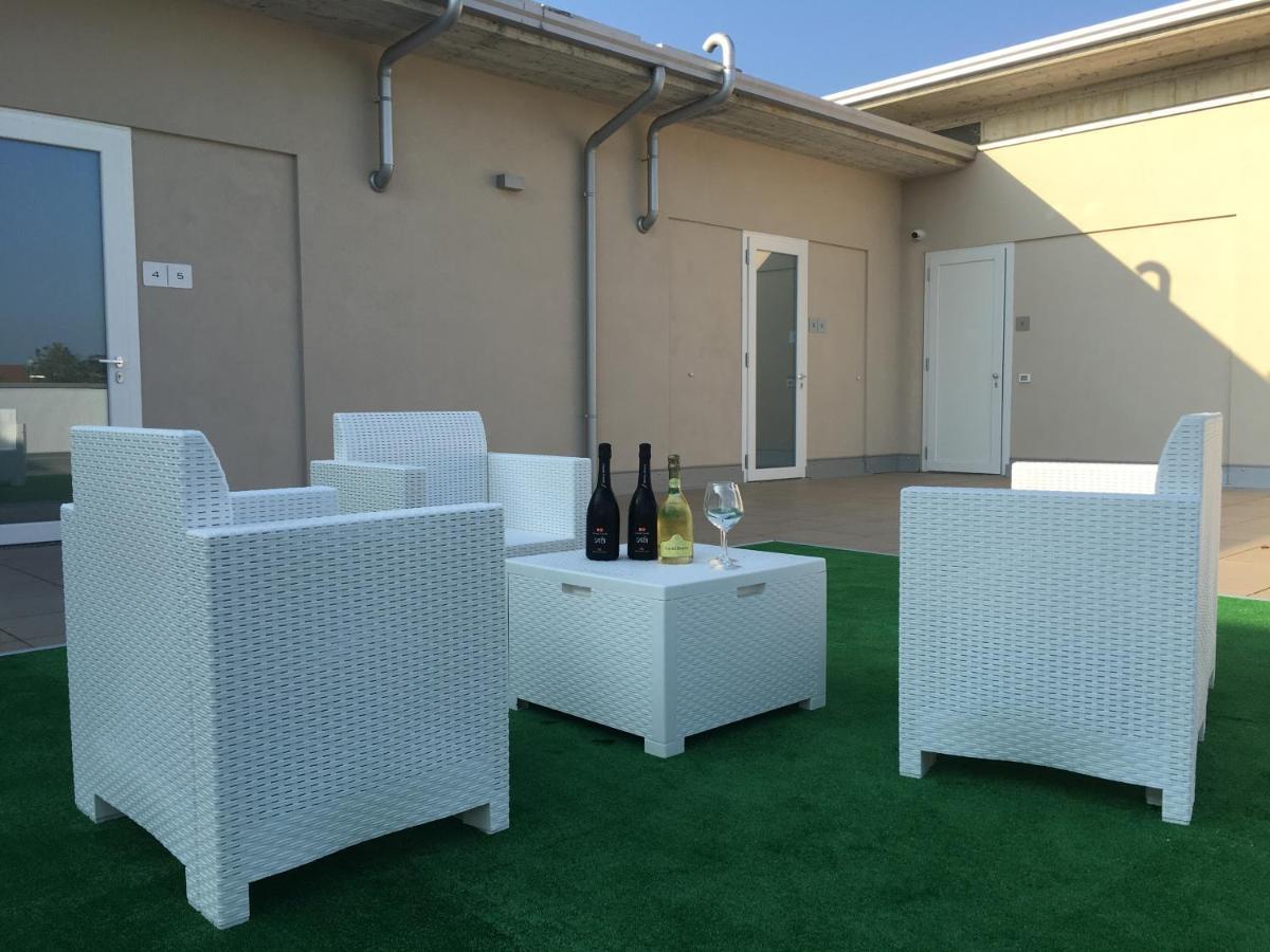 Terrazza Rooms Castrezatto المظهر الخارجي الصورة