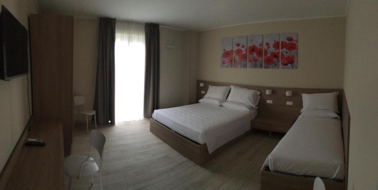Terrazza Rooms Castrezatto المظهر الخارجي الصورة